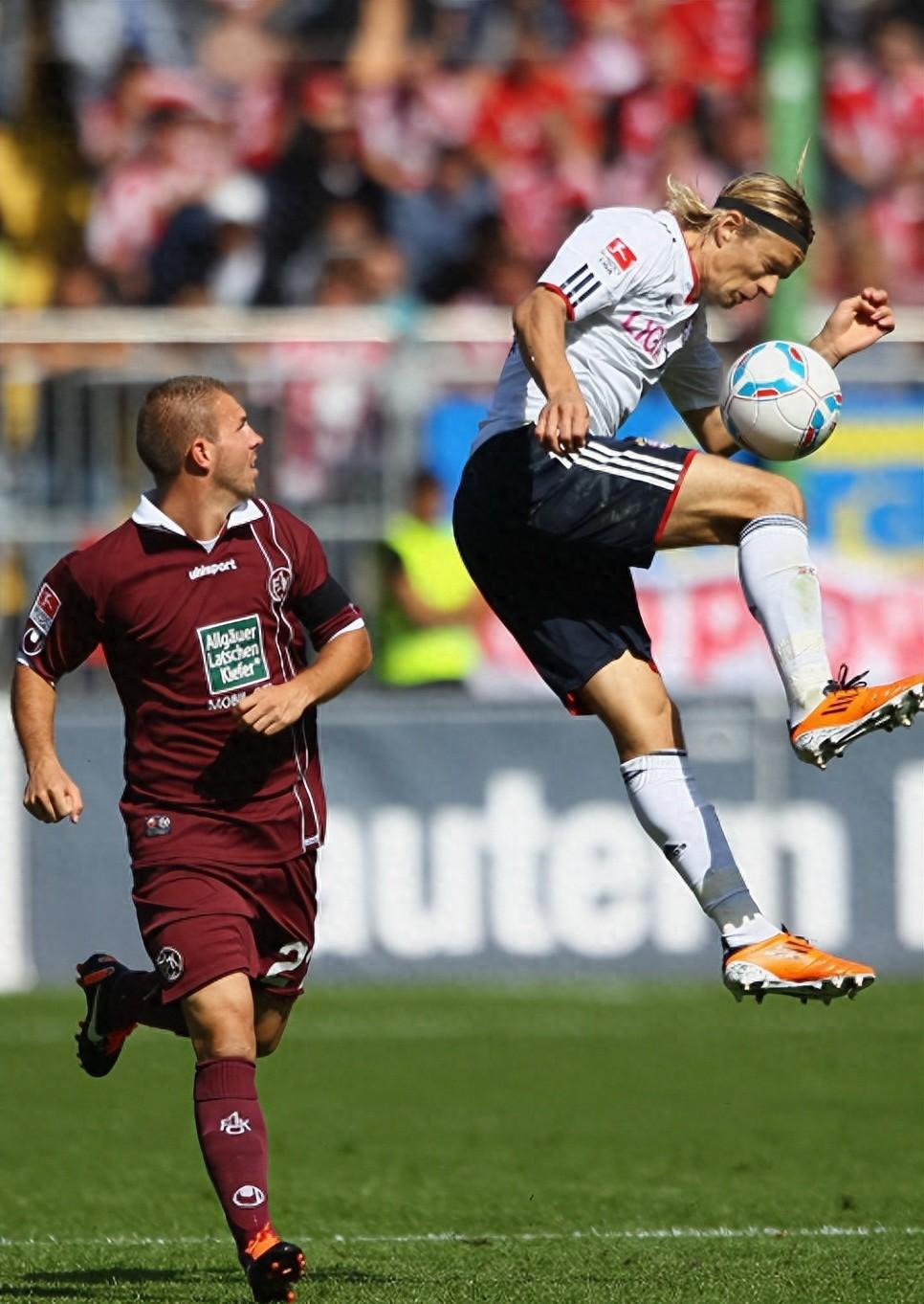 开元棋牌官方-瓦伦西亚围绕全明星赛主帅复盘AC米兰围绕社区盾扳平良机，网友：巴黎圣日耳曼止住颓势备战欧冠的简单介绍